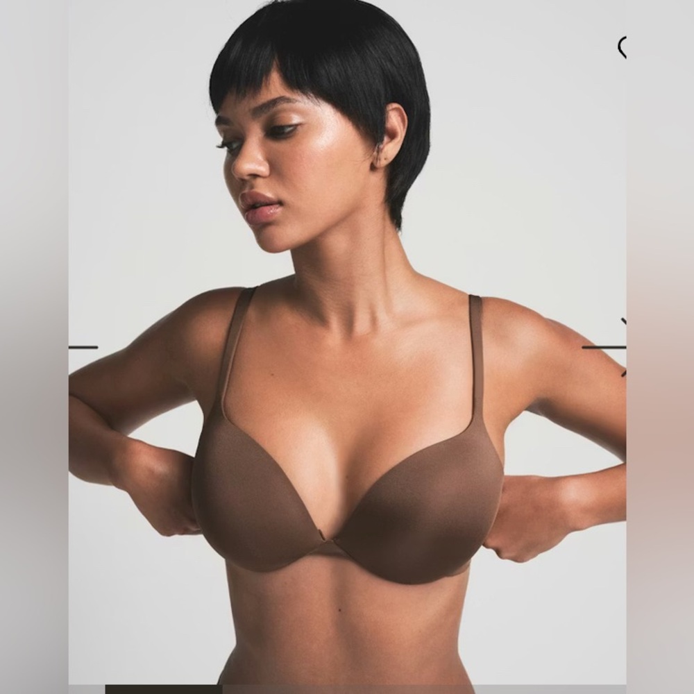 SKIMS Brown Contour Push-Up Bra